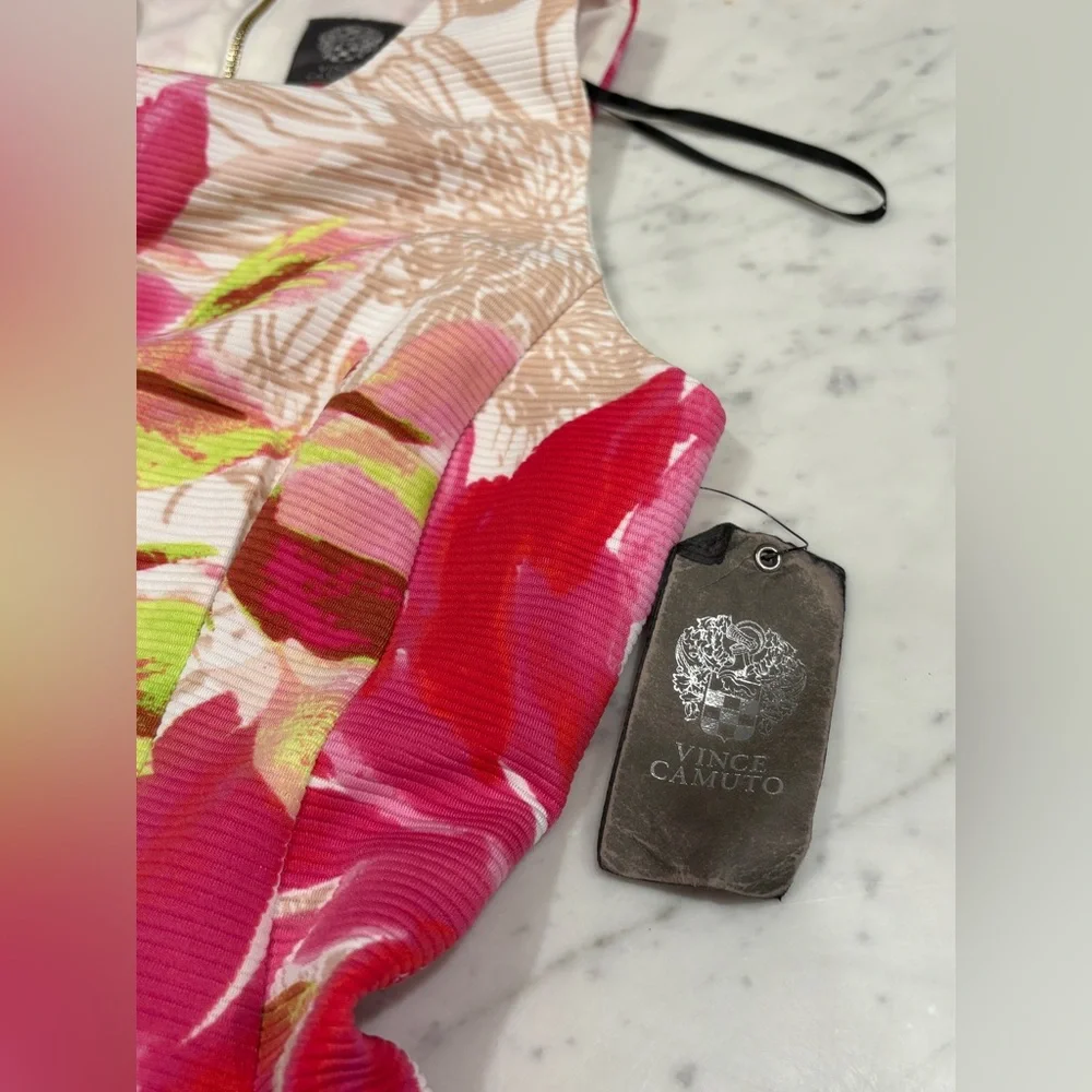 NWT, Women’s Vince Camuto, Floral Dress, Size 2 - Picture 5 of 13